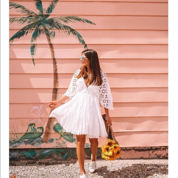 NWT! FreePeople BELLA NOTE WHITE EYELET MINI DRESS - Picture 2 of 8